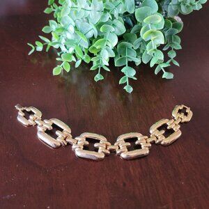 Vintage Chunky Large Gold Tone Link Chain Bracelet 8"